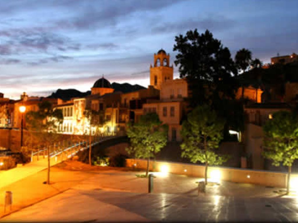 Hostal Rey Teodomiro Orihuela Dış mekan fotoğraf