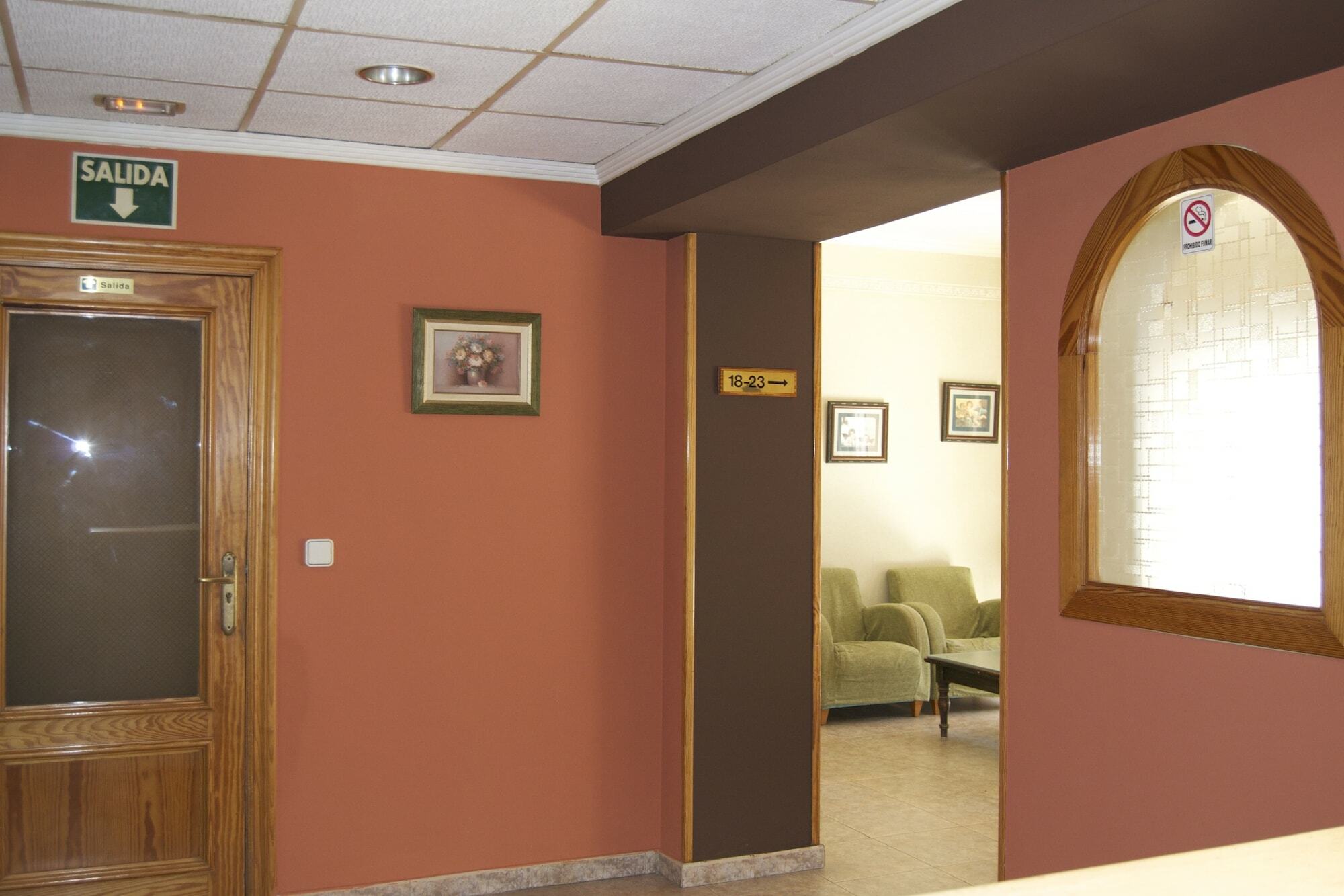 Hostal Rey Teodomiro Orihuela Dış mekan fotoğraf